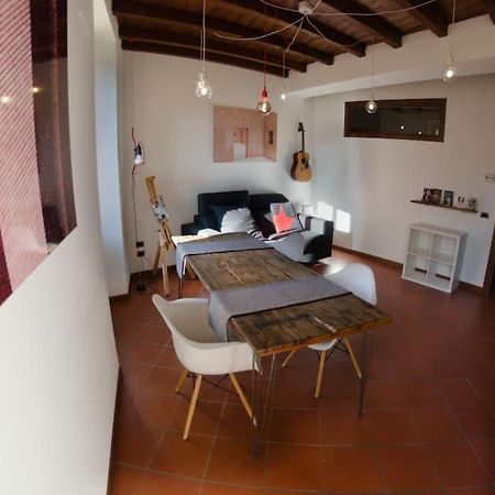 Carmen Lounge Lägenhet Brescia Exteriör bild
